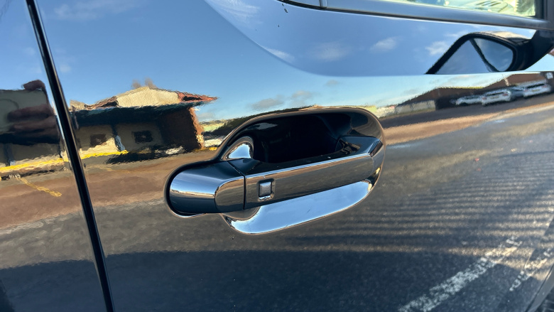 Hyundai INSTER 85kW 02 49kWh 5dr Auto Electric Hatchback